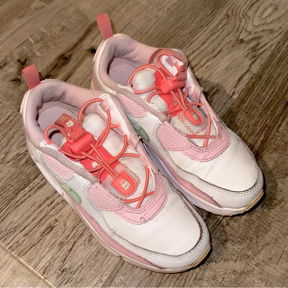 Nike Other - Nike Air Max 90 Toggle in White Pink - Kids Size 1.5Y